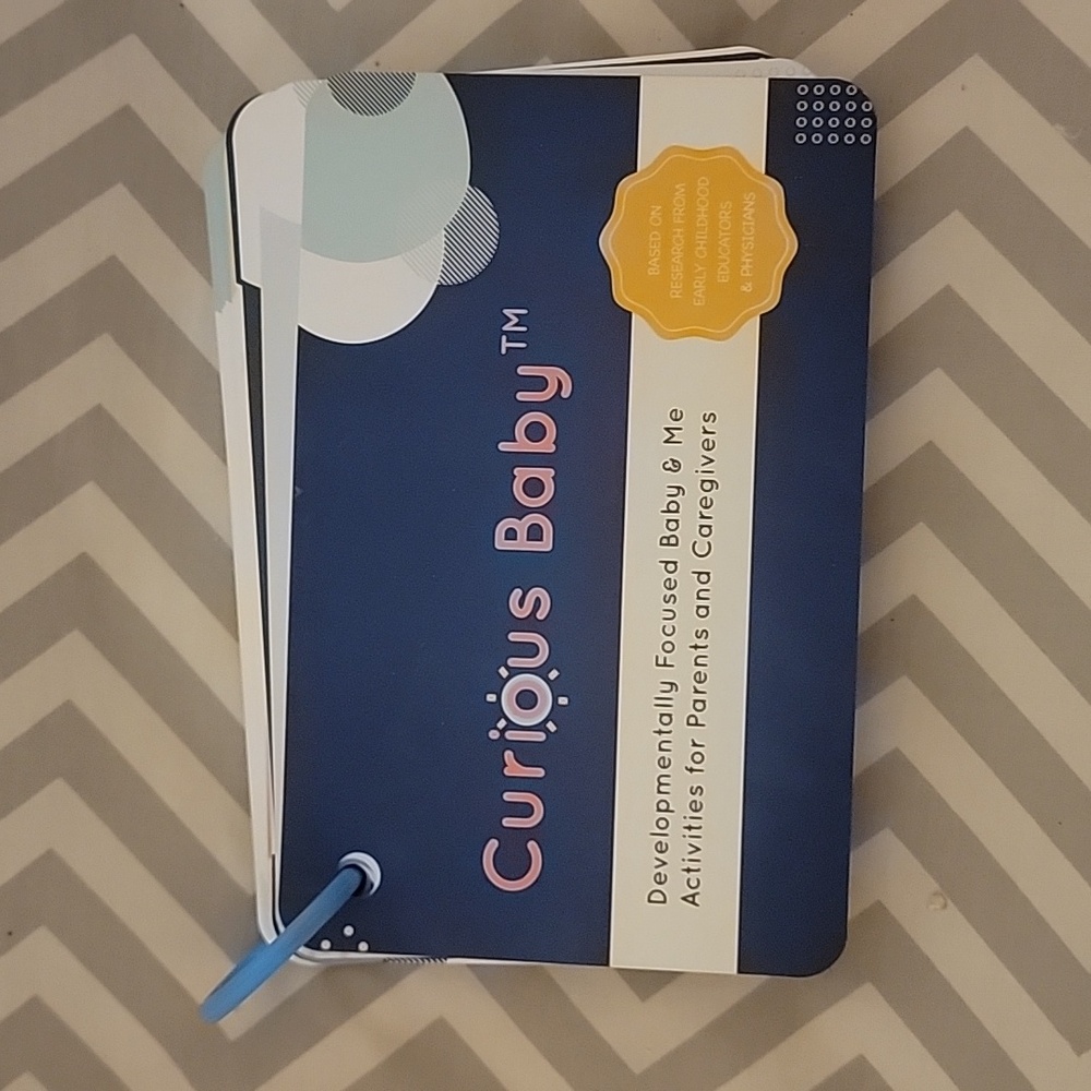 CURIOUS BABY Developmental Activity Cards